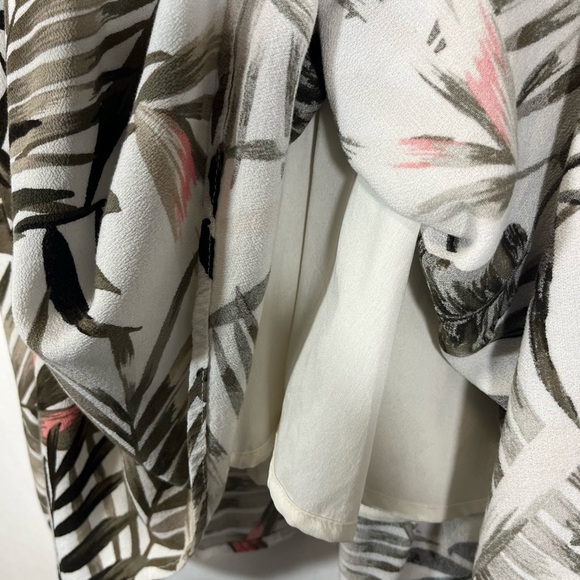 Old Navy Palm Print Faux Cross Over Mini Dress Long Sleeve Plus Size XXL - Picture 4 of 9